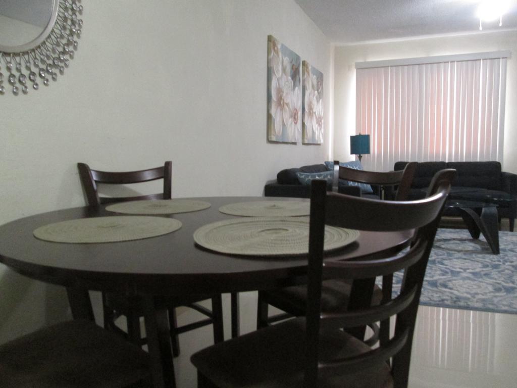 Pedro'S Place Tamuning Extérieur photo